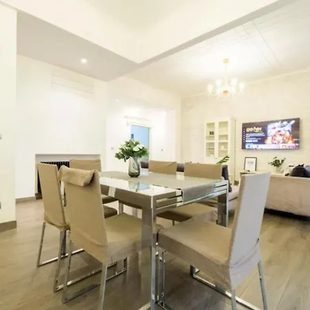 Gigante Cosy Flat In 6guests Apartament *